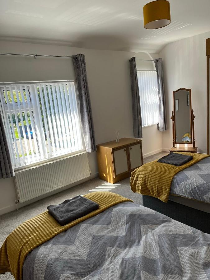 فيلا 4-6 Guests In Centre Location With Stunning Views لانبرس المظهر الخارجي الصورة