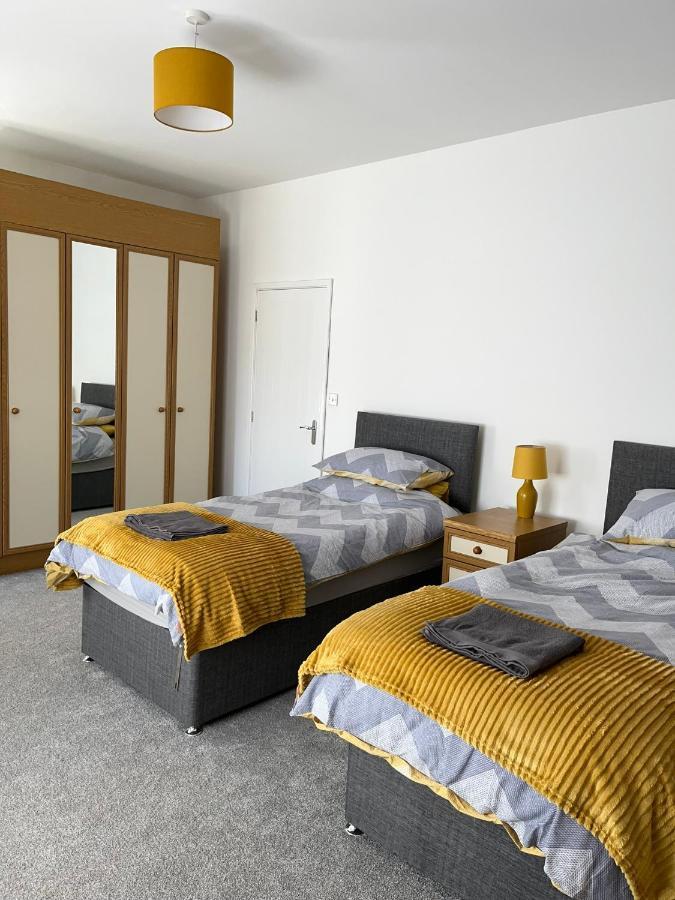 فيلا 4-6 Guests In Centre Location With Stunning Views لانبرس المظهر الخارجي الصورة